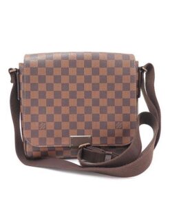Louis Vuitton District PM N41213