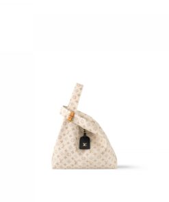 Louis Vuitton M24409 Atlantis GM Monogram Dune