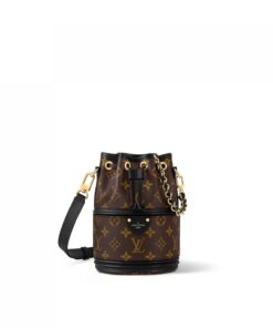 Louis Vuitton Canoé M83480 Monogram