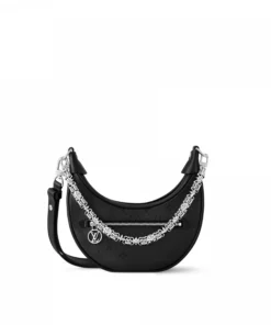 Louis Vuitton M11267 Loop Black