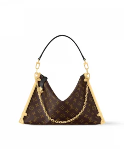 Louis Vuitton M12075 Lucky Trunk Monogram