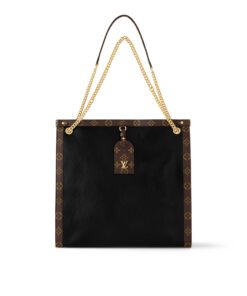 Louis Vuitton M13137 Nova MM Black
