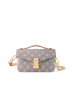 Louis Vuitton M12429 Pochette Métis East West