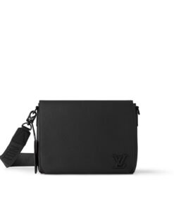 Louis Vuitton M57080 Takeoff Messenger Black