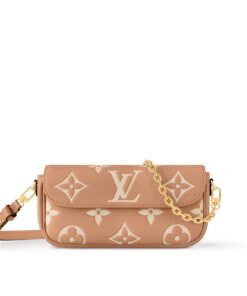 Louis Vuitton M12758 Wallet On Chain Ivy Arizona / Creme