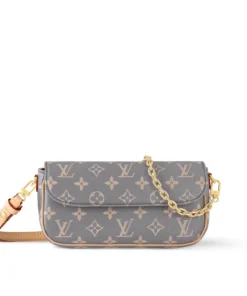 Louis Vuitton M12778 Wallet on Chain Ivy
